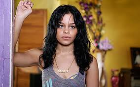 How tall is Fefe Dobson?
